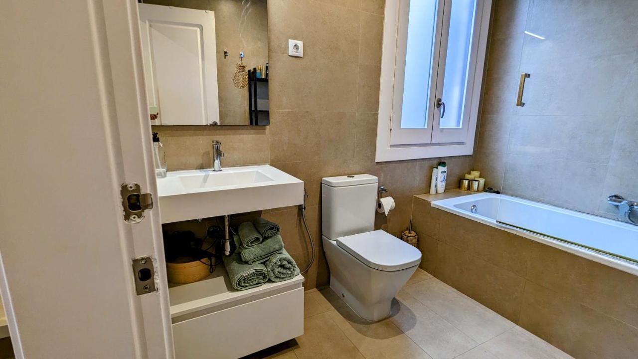Unique Premium Suite With Sunset Terrace In Born Neighborhood Барселона Экстерьер фото